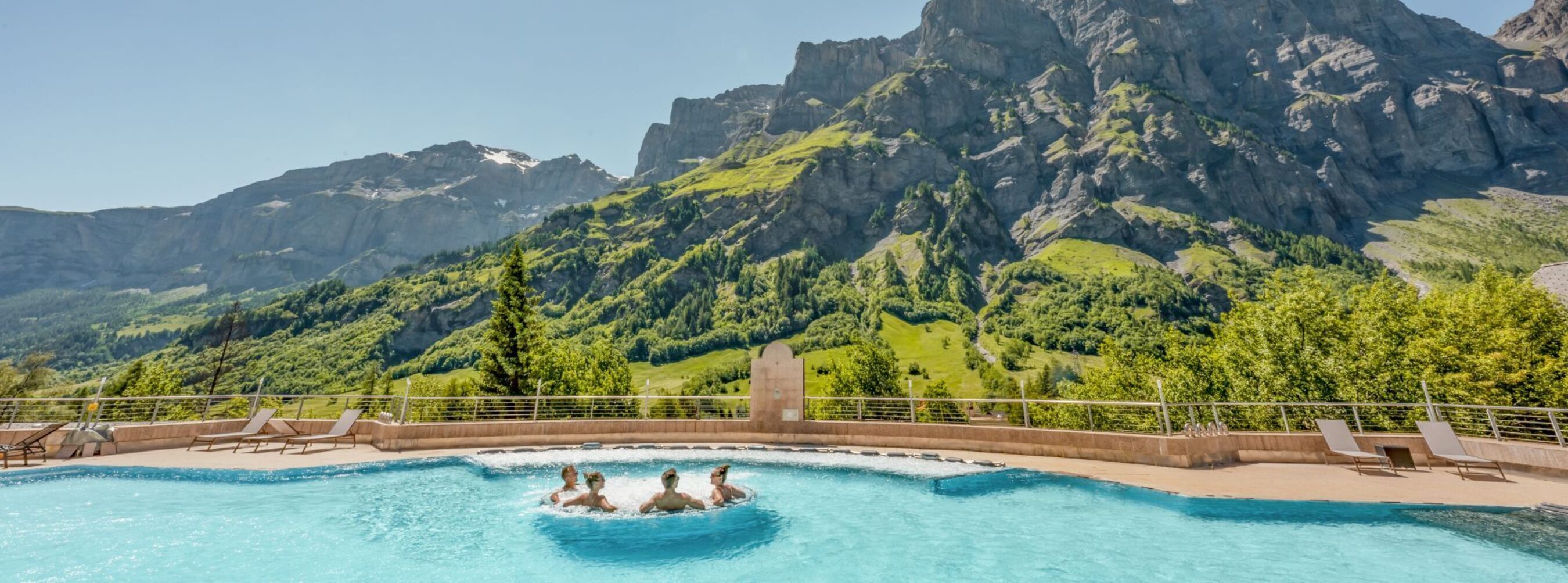 Leukerbad Wellness und Thermalbad Alpentherme im Sommer 2