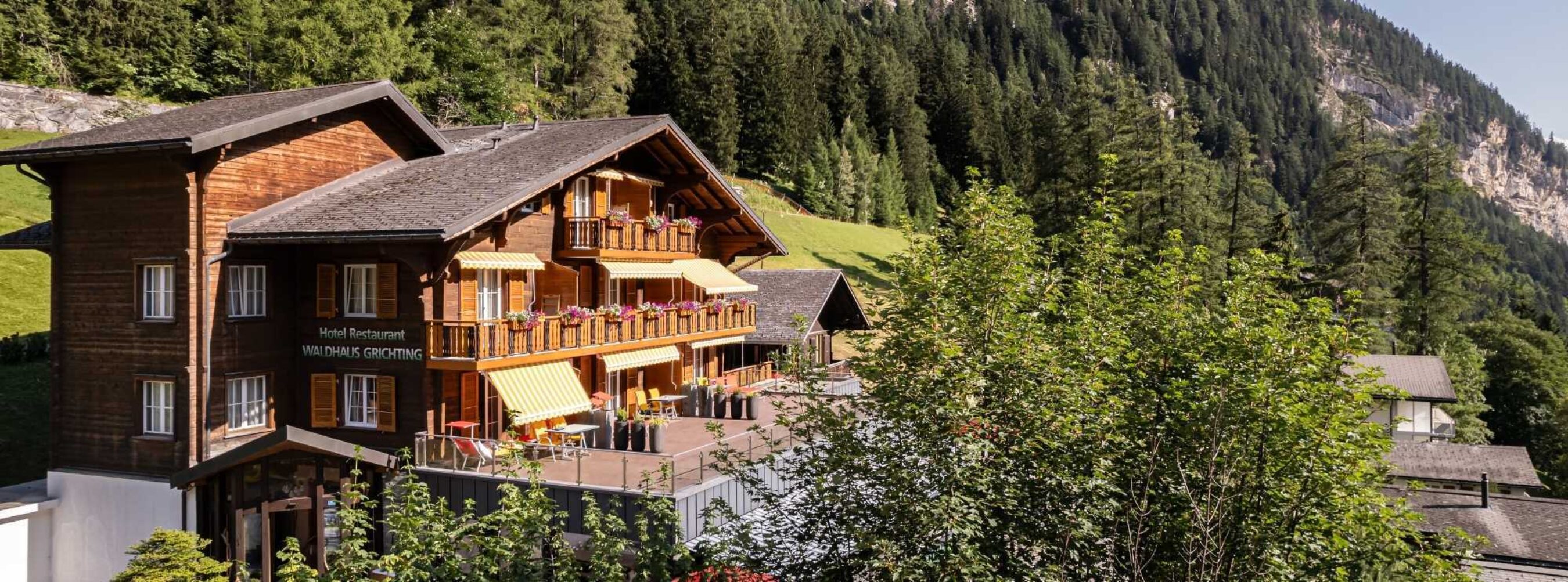 Waldhaus Hotel Leukerbad im Wallis Restaurant mit Terrasse